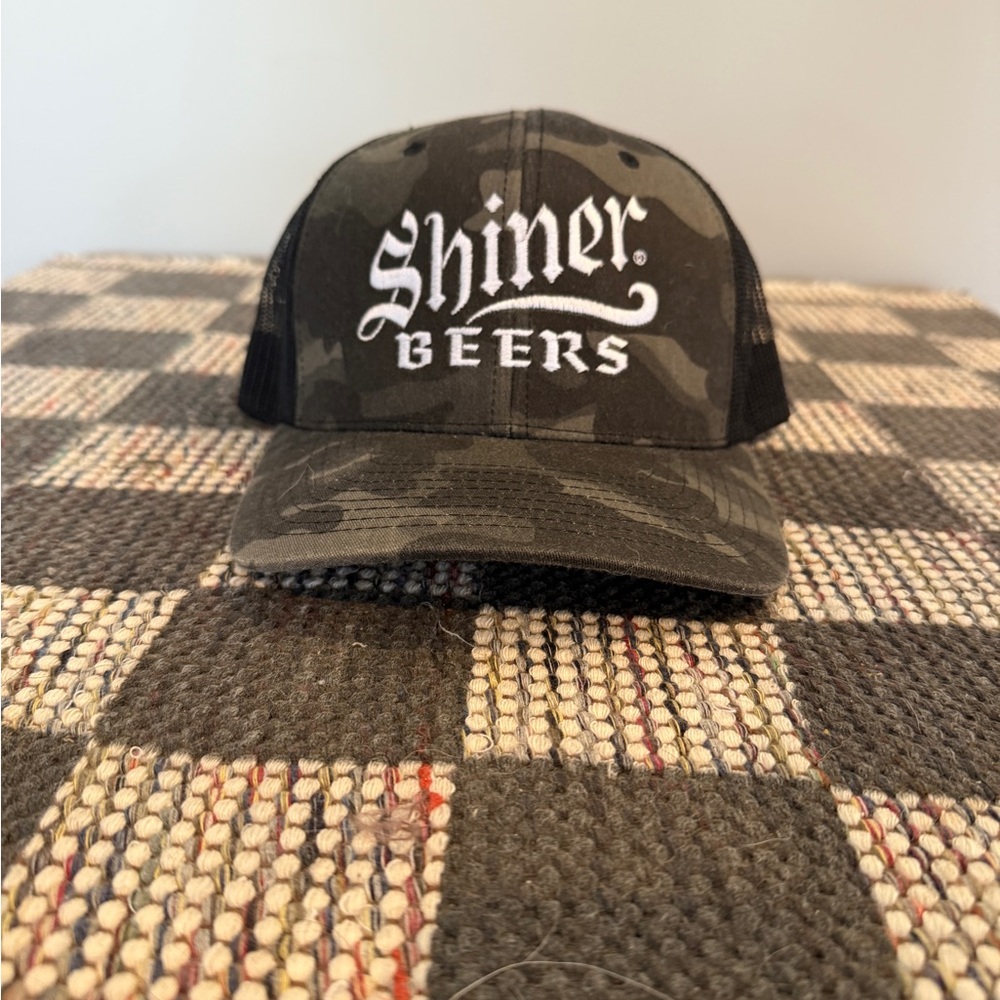 Shiner Beers dark gray camouflage hat